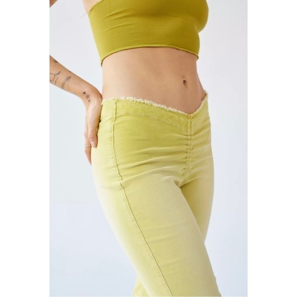 Urban Outfitters Velvet Ruched V-Front Flare Pants in Green - Chartreuse Sz. 28 - Picture 8 of 14